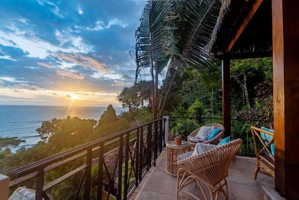 Villa Amor Del Mar With Breathtaking View Of Ocean & Jungle Dominical Kültér fotó